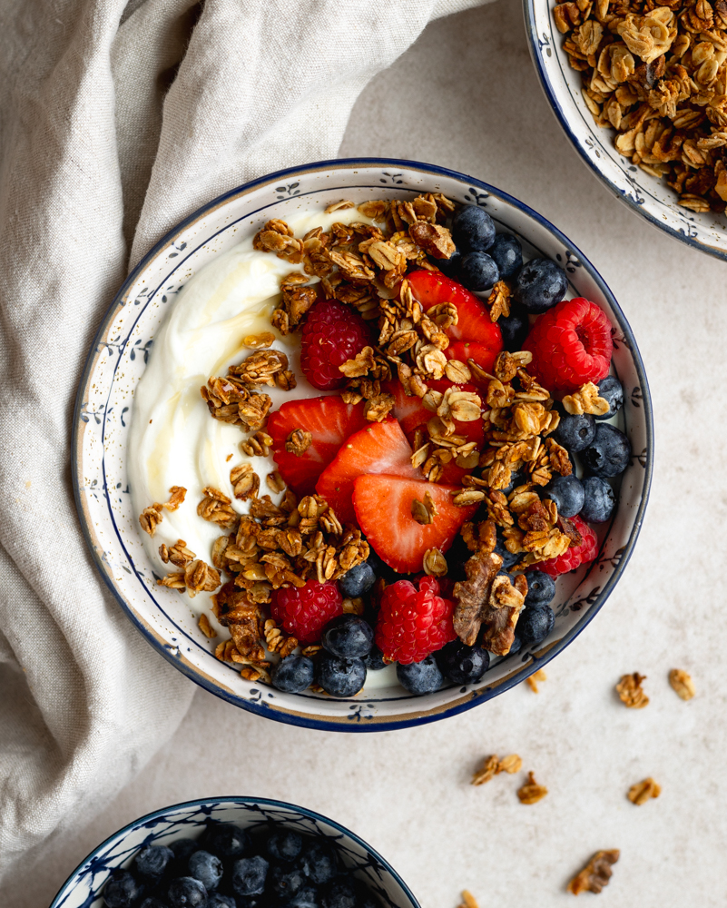 No Sugar Soya Yoghurt with Berries and&nbsp;Granola